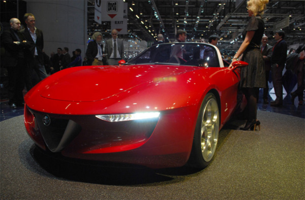 Alfa Romeo รุ่นเปิดประทุน Alfa Romeo รุ่นเปิดประทุน