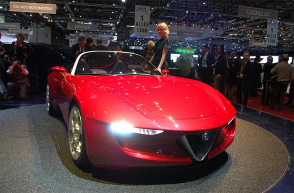 Alfa Romeo รุ่นเปิดประทุน Alfa Romeo รุ่นเปิดประทุน