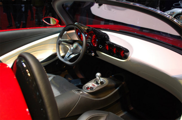 Alfa Romeo รุ่นเปิดประทุน Alfa Romeo รุ่นเปิดประทุน
