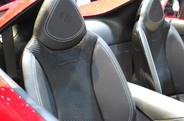 Alfa Romeo รุ่นเปิดประทุน Alfa Romeo รุ่นเปิดประทุน