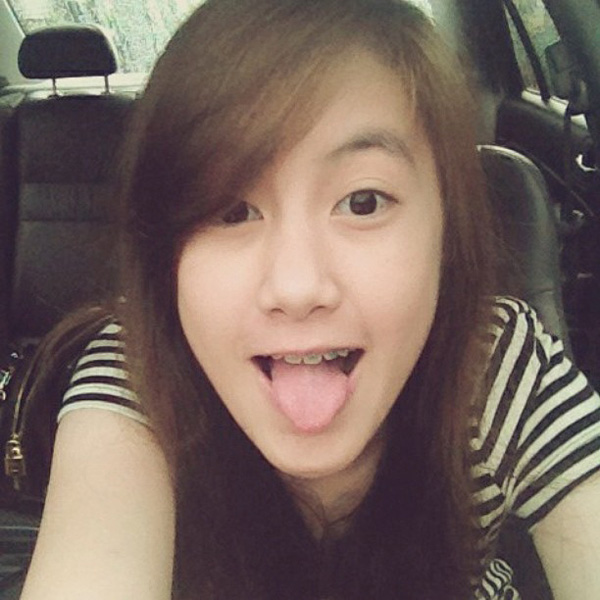 จีจี้ พลอยไพลิน จีจี้ พลอยไพลิน