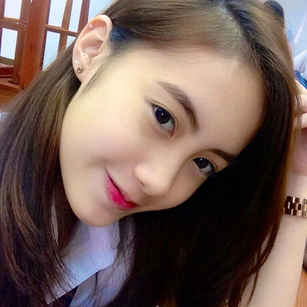 จีจี้ พลอยไพลิน จีจี้ พลอยไพลิน