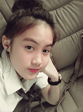 จีจี้ พลอยไพลิน จีจี้ พลอยไพลิน