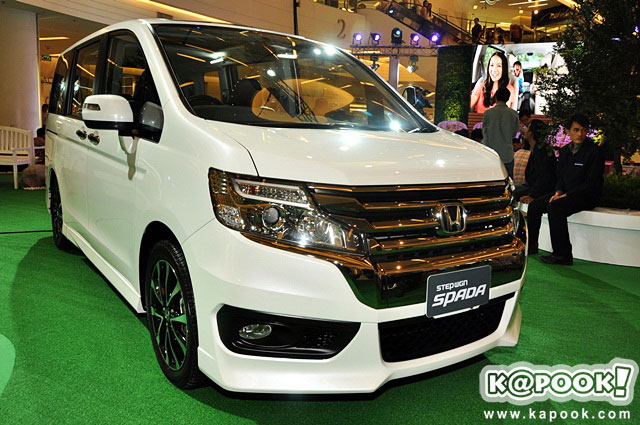 Honda Step Wagon Spada 2013 Honda Step Wagon Spada 2013