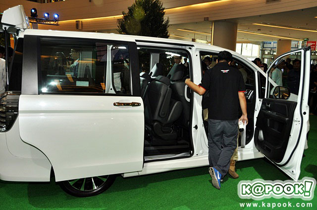 Honda Step Wagon Spada 2013 Honda Step Wagon Spada 2013