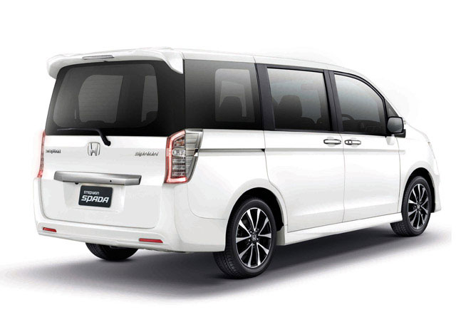 Honda Step Wagon Spada 2013 Honda Step Wagon Spada 2013