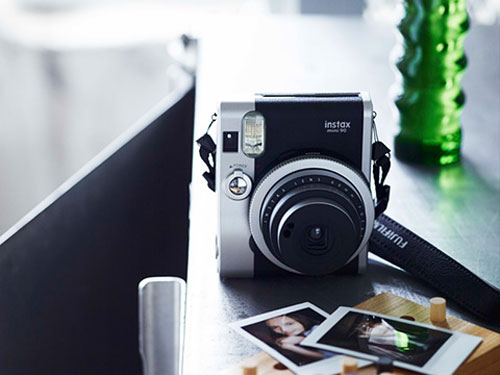 Fujifilm Instax mini 90 Neo Classic Fujifilm Instax mini 90 Neo Classic