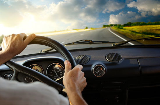 วิธีการขับรถเบื้องต้น วิธีการขับรถเบื้องต้น