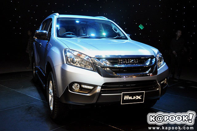 Isuzu mu x Isuzu mu x