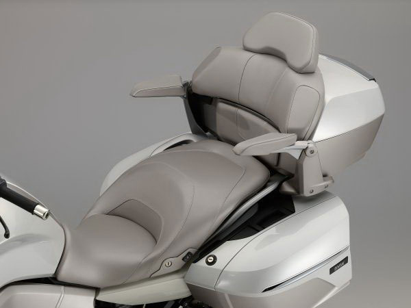 BMW K 1600 GTL BMW K 1600 GTL
