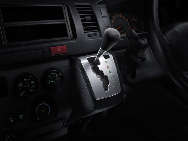 toyota commuter 2014 toyota commuter 2014