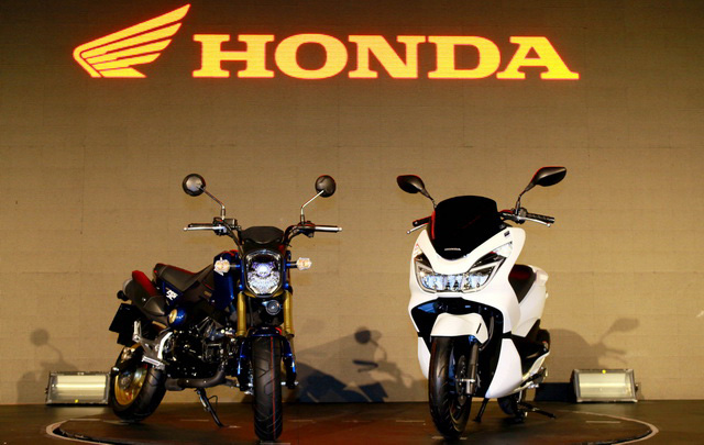 MSX125 เเละ PCX150 MSX125 เเละ PCX150