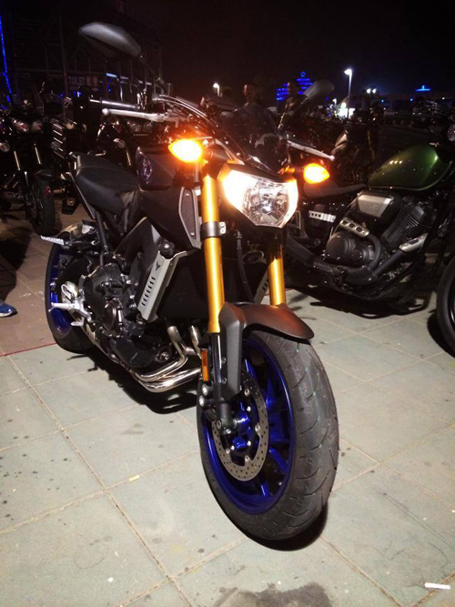 FZ-09 FZ-09