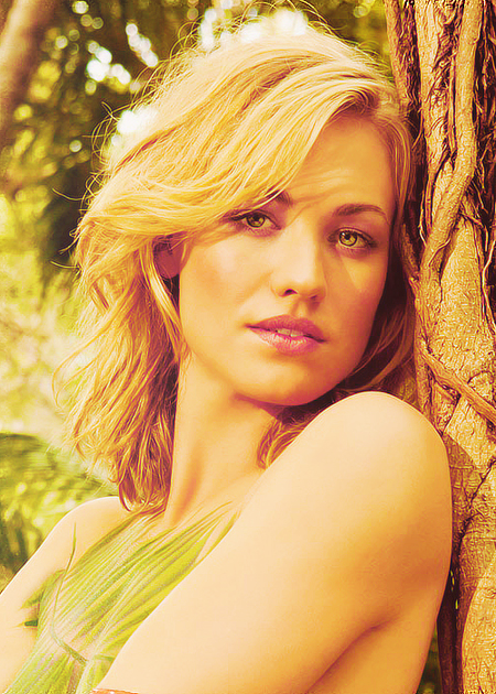 Yvonne Strahovski Yvonne Strahovski