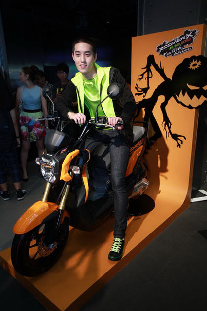 Zoomer X Zoomer X