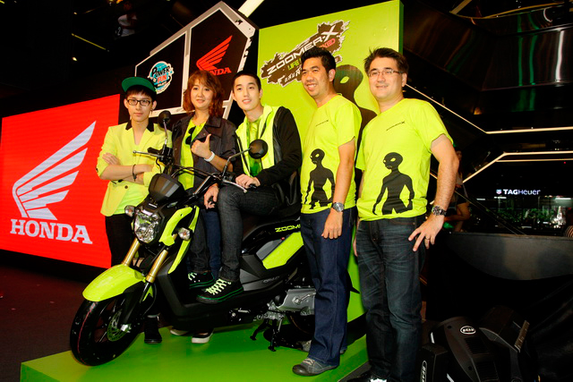 Zoomer X Zoomer X