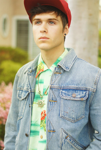 เสื้อเชิ้ตฮาวาย เสื้อเชิ้ตฮาวาย