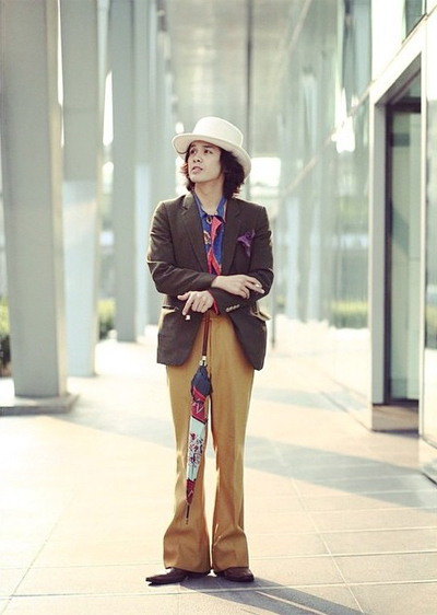 แอมมี่ The Bottom Blues แอมมี่ The Bottom Blues