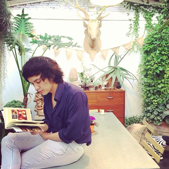 แอมมี่ The Bottom Blues แอมมี่ The Bottom Blues