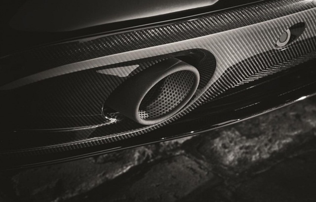 Aston Martin Vanquish Carbon Aston Martin Vanquish Carbon