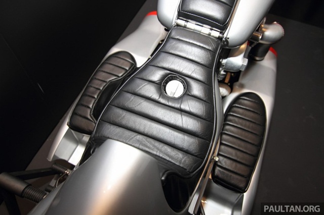 Bell & Ross B-Rocket Bell & Ross B-Rocket