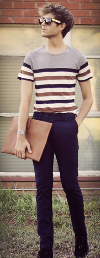 เสื้อผ้าผู้ชายลายขวาง เสื้อผ้าผู้ชายลายขวาง