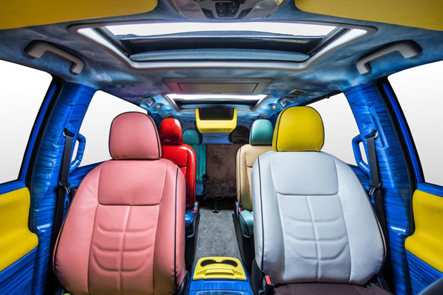 Toyota Sienna Spongebob MPV Toyota Sienna Spongebob MPV