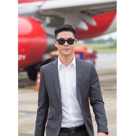 นฤบดินทร์ วีรวัฒโนดม นฤบดินทร์ วีรวัฒโนดม