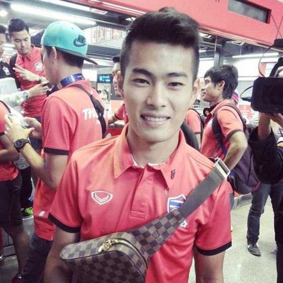 สารัช อยู่เย็น สารัช อยู่เย็น