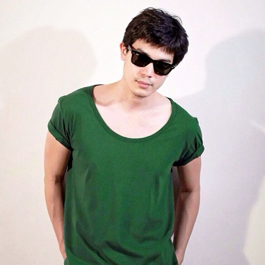 ซันนี่ สุวรรณเมธานนท์ ซันนี่ สุวรรณเมธานนท์