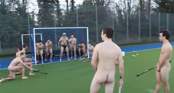 ทีมฮอกกี้ชายในอังกฤษเปลือยกายแข่ง ทีมฮอกกี้ชายในอังกฤษเปลือยกายแข่ง