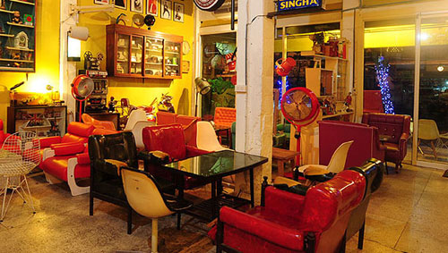 Goldies Bar Goldies Bar