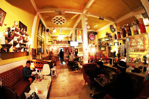 Goldies Bar Goldies Bar
