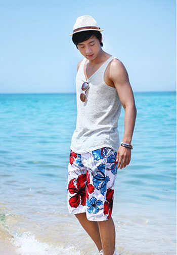 กล้องพลังงานแสงอาทิตย์ กางเกงในว่ายน้ำ