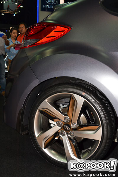 Hyundai Veloster Hyundai Veloster