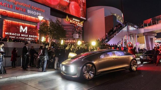 Mercedes F 015 Luxury in Motion Mercedes F 015 Luxury in Motion