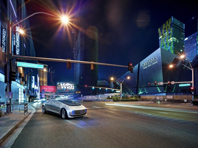 Mercedes F 015 Luxury in Motion Mercedes F 015 Luxury in Motion