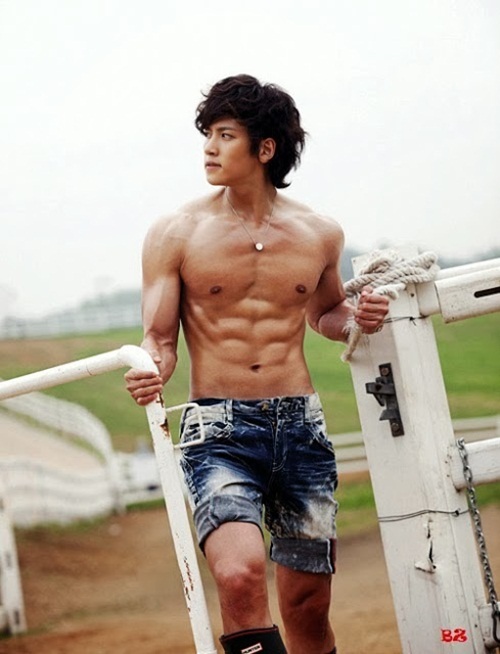 หนุ่มเกาหลีรูปหล่อ หนุ่มเกาหลีรูปหล่อ