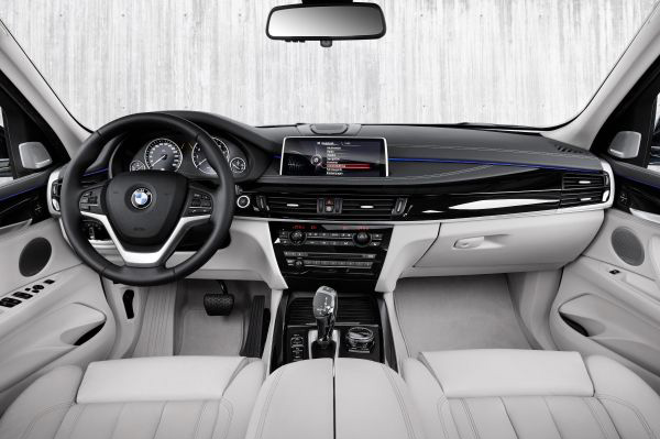 BMW X5 xDrive40e BMW X5 xDrive40e