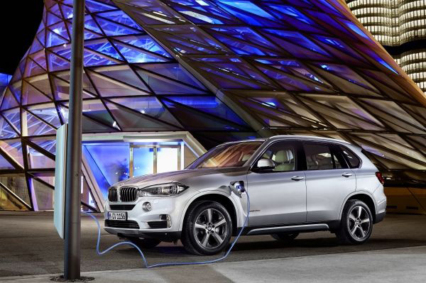 BMW X5 xDrive40e BMW X5 xDrive40e