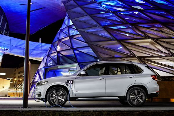 BMW X5 xDrive40e BMW X5 xDrive40e