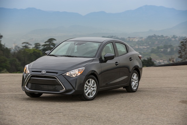Scion iA Scion iA