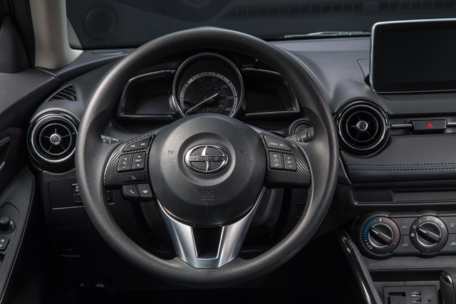 Scion iA Scion iA