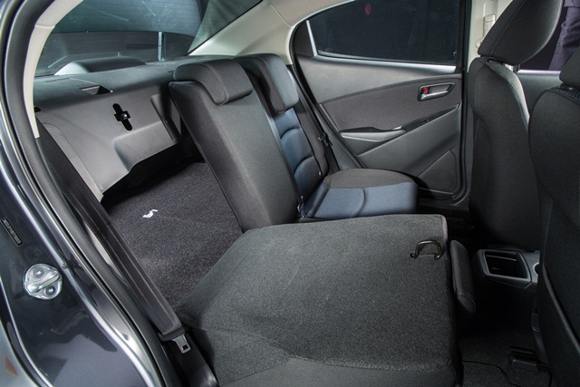 Scion iA Scion iA