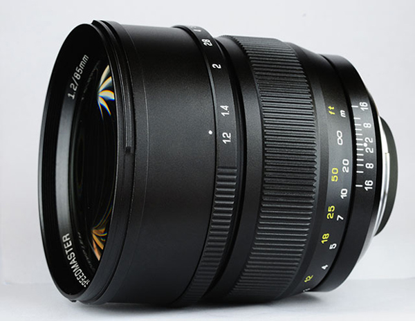 Mitakon Speedmaster 85mm f/1.2 Mitakon Speedmaster 85mm f/1.2