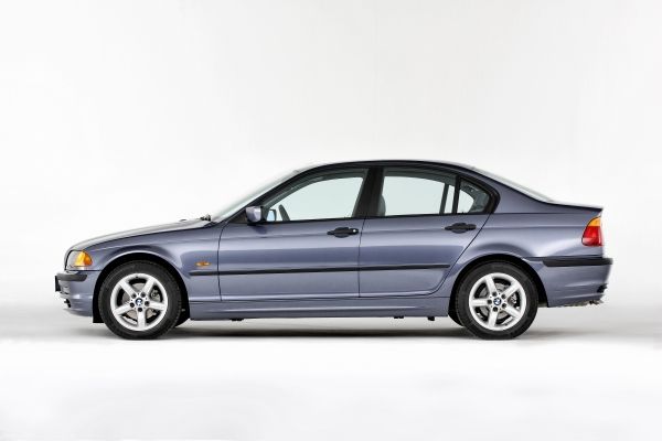 BMW ซีรีย์ 3 BMW ซีรีย์ 3