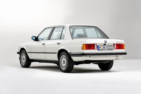 BMW ซีรีย์ 3 BMW ซีรีย์ 3