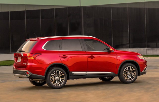 Mitsubishi Outlander Mitsubishi Outlander