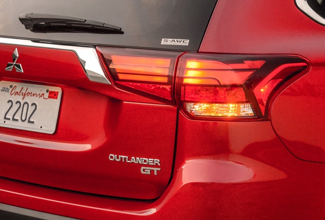 Mitsubishi Outlander Mitsubishi Outlander