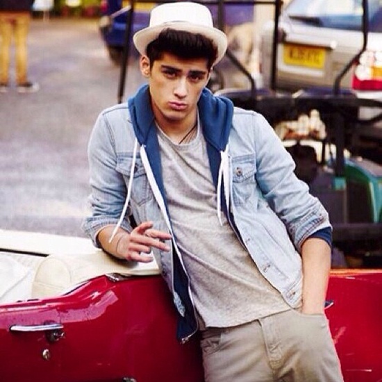 Zayn Malik, เซน มาลิก Zayn Malik, เซน มาลิก